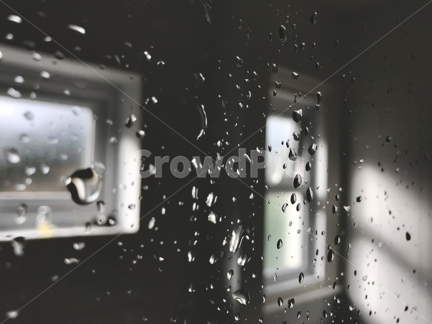 욕실,물방울,햇살,창문,따듯함,비,비오는날,rain,rainy