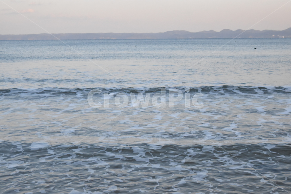 바다,물결,파도,하늘,저녁바다,저녁,sea,evening,wave,water,색감,해변,자연,풍경,nature,landscape,ocean,대양,물,outdoors,옥외,adventure,모험,leisure activities,레저 활동