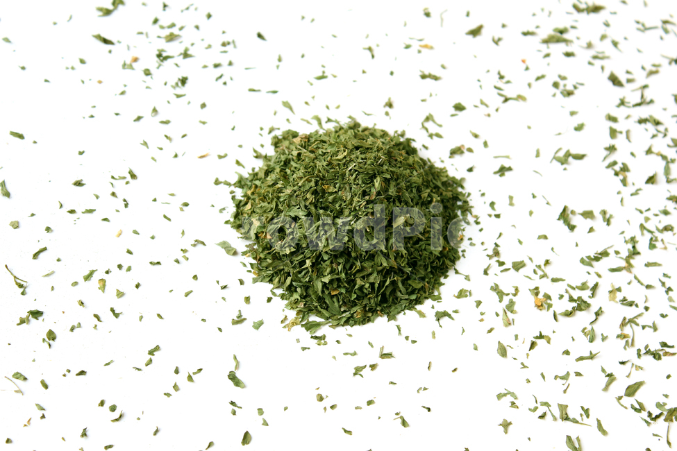 parsley,dryparsley,powder,파슬리,파슬리가루,파슬리잎,가루,요리재료,식재료,이탈리안,말린,마른,말린잎,closeup,cooking,driedparsley,dry,food,italian,leaf,parsleyleaf,plant,topview,양념,더미,dummy,group,덩어리,모여있는,탑앵글,음식,식재료,요리,food,cook,meal,dishes,food reserves,연출,컨셉,콘셉,direction,concept