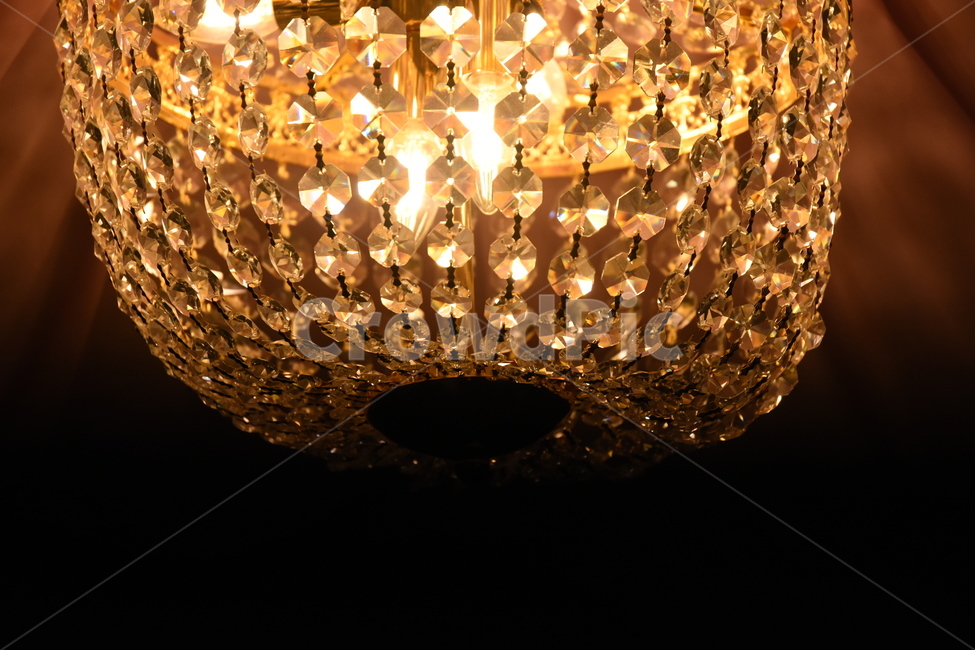 ligting,조명,색감,감성,불빛,그림자,무드등,램프,주황조명,실내,노란조명