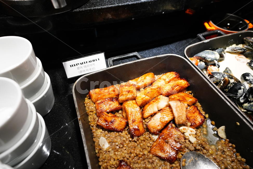 생선,요리,음식,뷔페,식사,먹거리,푸드,광어,음식,식재료,요리,food,cook,meal,dishes,food reserves,수산물,해산물,fishery products,seafood