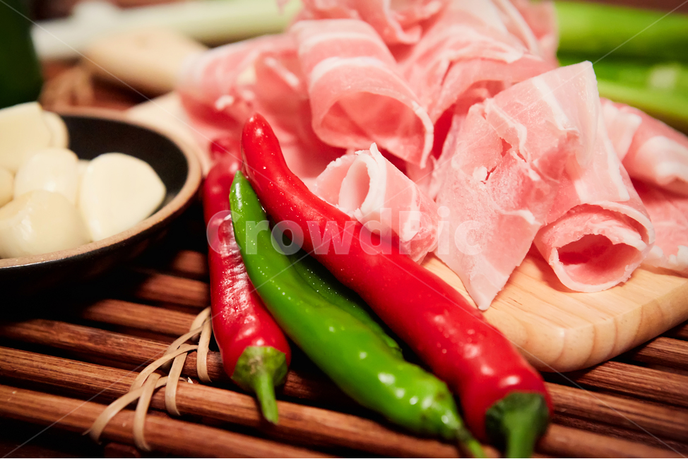 food,음식,produce,요리재료,요리준비,야채,한식재료,음식재료,vegetable,고추,고기,마늘,음식,식재료,요리,food,cook,meal,dishes,food reserves,육류,고기,meat