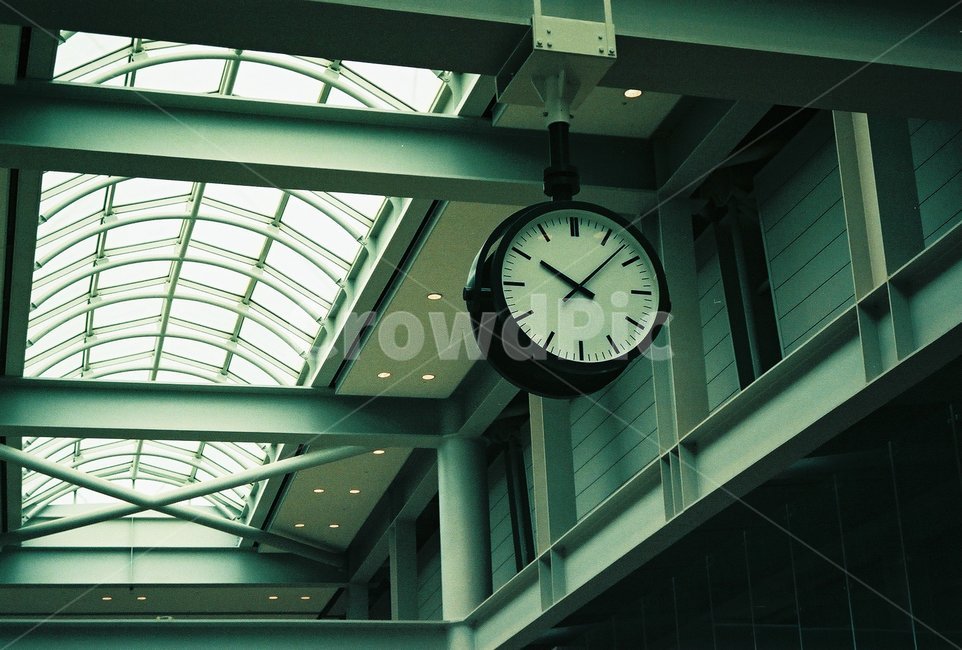 시계,시간,인천공항,공항,시각,기다림,감성,필름,필름카메라,사물,물건,오브젝트,thing,object,matter