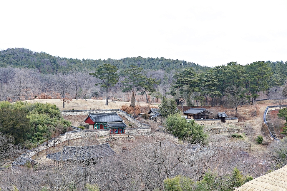 양동마을,한옥,기와집,집,전통집,한옥집,옛날집,자연,풍경,건물,한국전통,한국문화,korean traditional,korean culture
