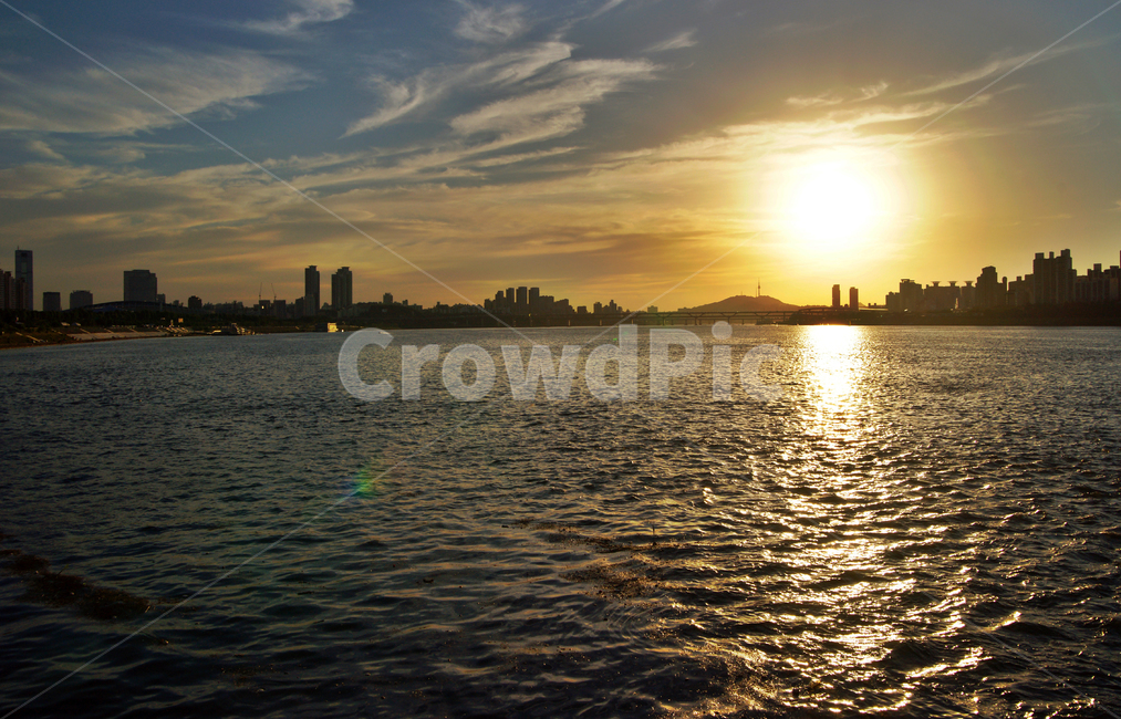 노을,석양,한강,물결,지는해,도시,풍경,city,landscape,한국도시풍경,한국도시경관,korea cityscape,sunlight,햇빛,nature,자연,outdoors,옥외,flare,플레어,light,빛