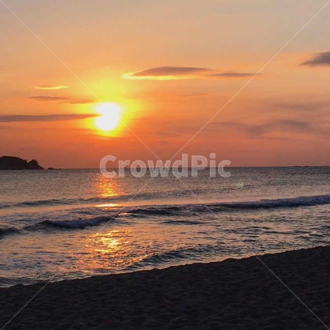 바다,일출,노을,바닷가,석양,동해,서해,자연,풍경,nature,landscape,해변,바다,beach,sea,outdoors,옥외,sunlight,햇빛,dusk,황혼,sunset,일몰,dawn,새벽,sky,하늘,red sky,붉은 하늘