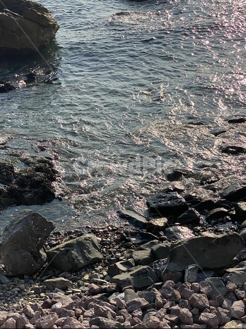 rubble,파편,자갈,rock,바다,sea,윤슬