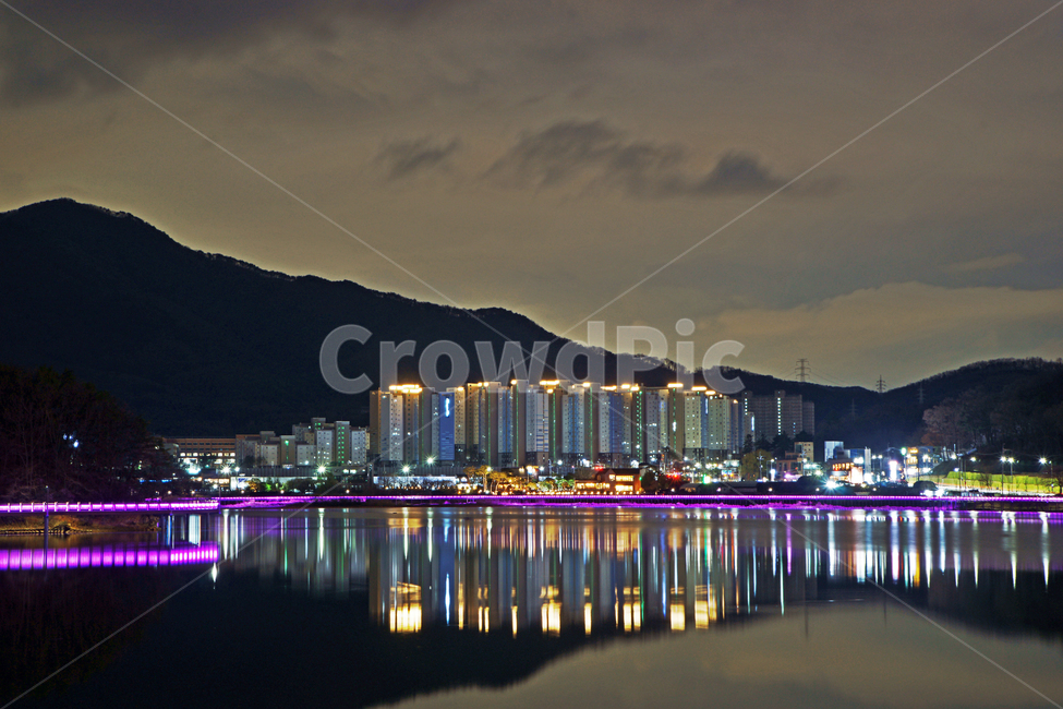 백운호수,의왕,탐방로,호수,아파트,야경,반영,조명,백운산,야경,밤,풍경,nightscape,night,landscape,도시,city,한국도시풍경,한국도시경관,korea cityscape,building,건물,office building,사무실 건물