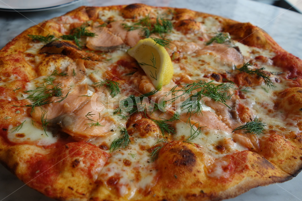 피자,연어,레스토랑,음식,쿠웨이트,음식,식재료,요리,food,cook,meal,dishes,food reserves,양식,서양음식,서양요리,western food,western dishes,western meal,western cook
