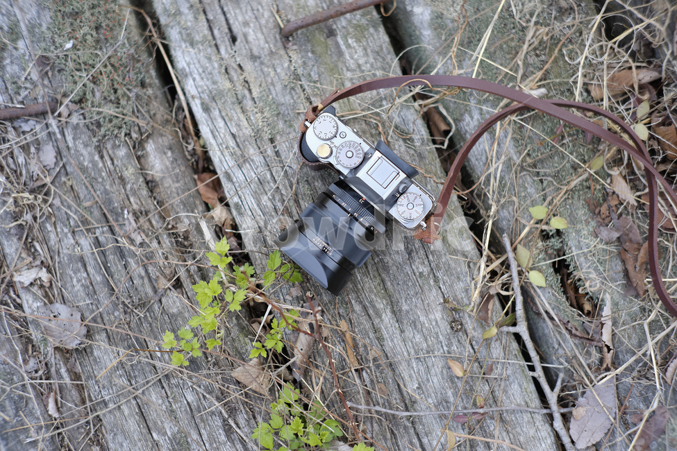 카메라,dslr,디지털카메라,미러리스카메라,클래식카메라,실버카메라