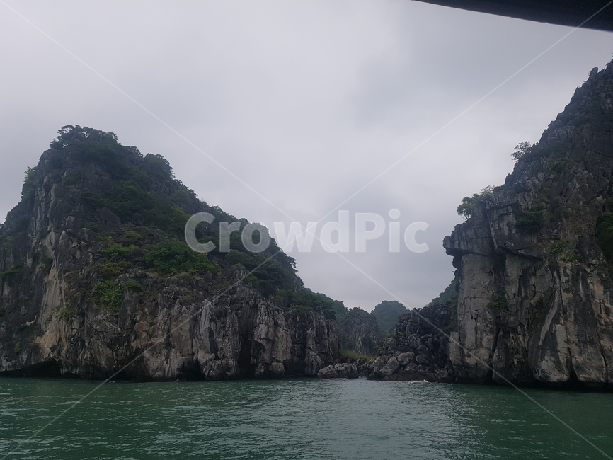 하롱베이,베트남,갓파섬,바다풍경,하노이주변여행지,자연,풍경,nature,landscape,cliff,낭떠러지,outdoors,옥외,promontory,곶,water,물