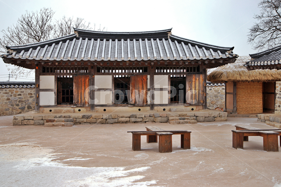 해미읍성,서산,성곽,성,조선시대,사적,문화재,천주교성지,옥사,곤장대,겨울,계절,winter,season,한국전통,한국문화,korean traditional,korean culture,건축물,건물외관,exterior,building,structure,architecture,construction