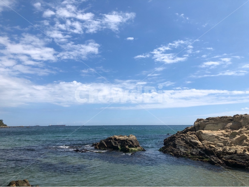 해변,바다,하늘,맑음,해안선
