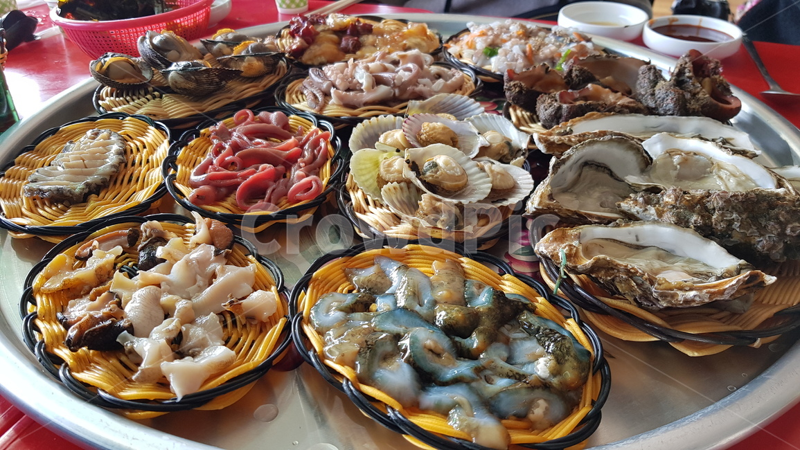 기장,연화리,해녀촌,해산물모듬,전복죽,부산,해산물,전복,석화,개불,피조개,음식,식재료,요리,food,cook,meal,dishes,food reserves,수산물,해산물,fishery products,seafood