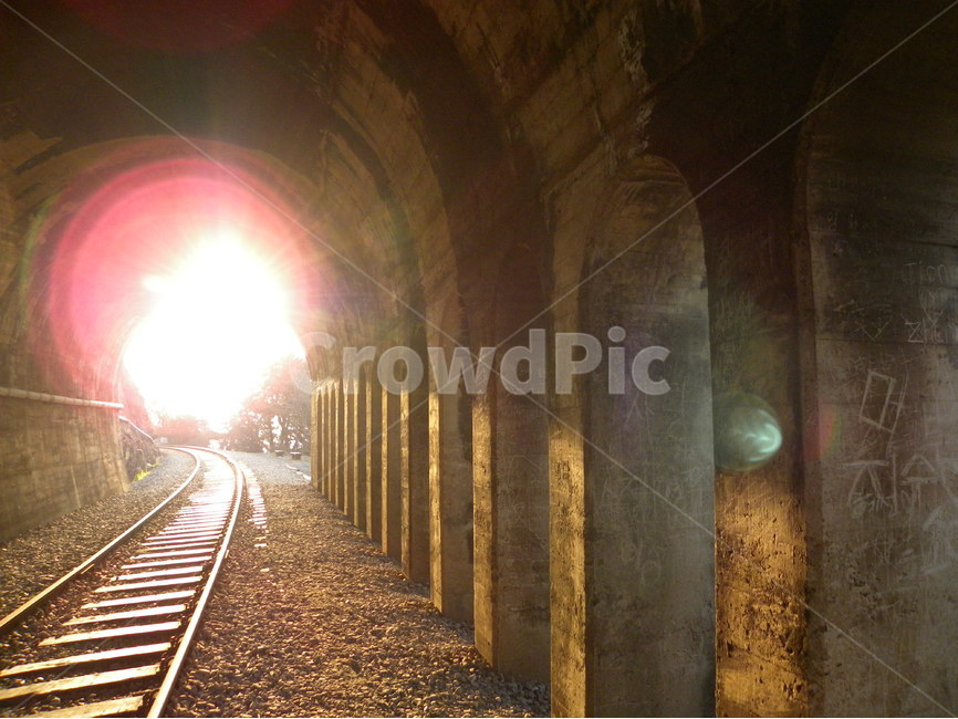 철로,철도,터널,빛,폐쇄,track,railroad,tunnel,light,closedown,교통,교통수단,traffic,transportation