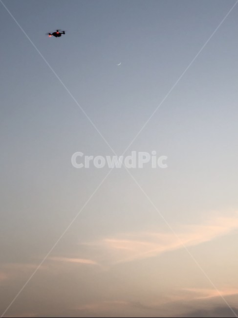 해질녘,하늘,구름,자연,하늘색,초승달,달,문,sky,natural,moon,자연,풍경,nature,landscape,outdoors,옥외