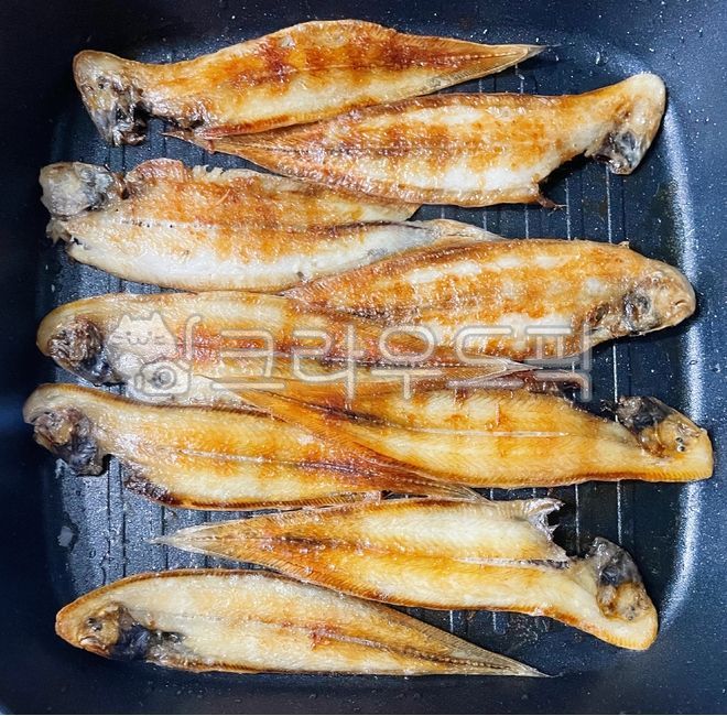 박대구이,서대구이,생선구이,생선,박대,서대,구이,음식,요리,후라이팬,fish,food