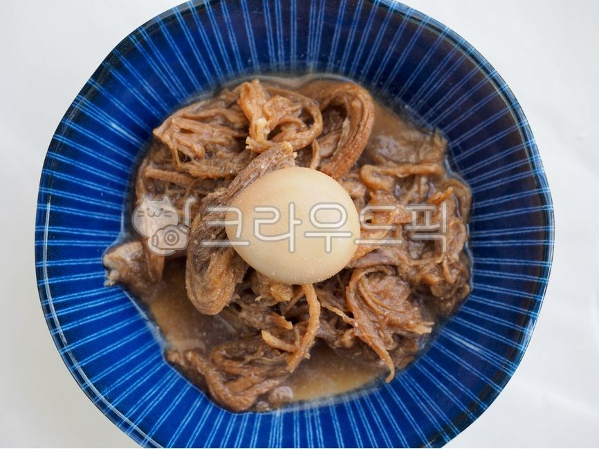 beefstew,quaileggs,beef dish,soy sauce,sidedish,beef,sauce,quail egg,side dish,beefdish,Korean food,protein,Beef,cooking,braised soy sauce,koreanfood,jangjorim,cuisine,dinner,food,meal,meat,braised beef with soy sauce,soysauce