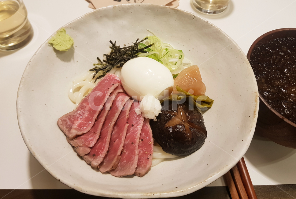 일본음식,일식,붓카케우동,차가운우동,우동,음식,식재료,요리,food,cook,meal,dishes,food reserves,일식,일본음식,일본요리,Japanese food,Japanese dishes,Japanese meal,Japanese cook