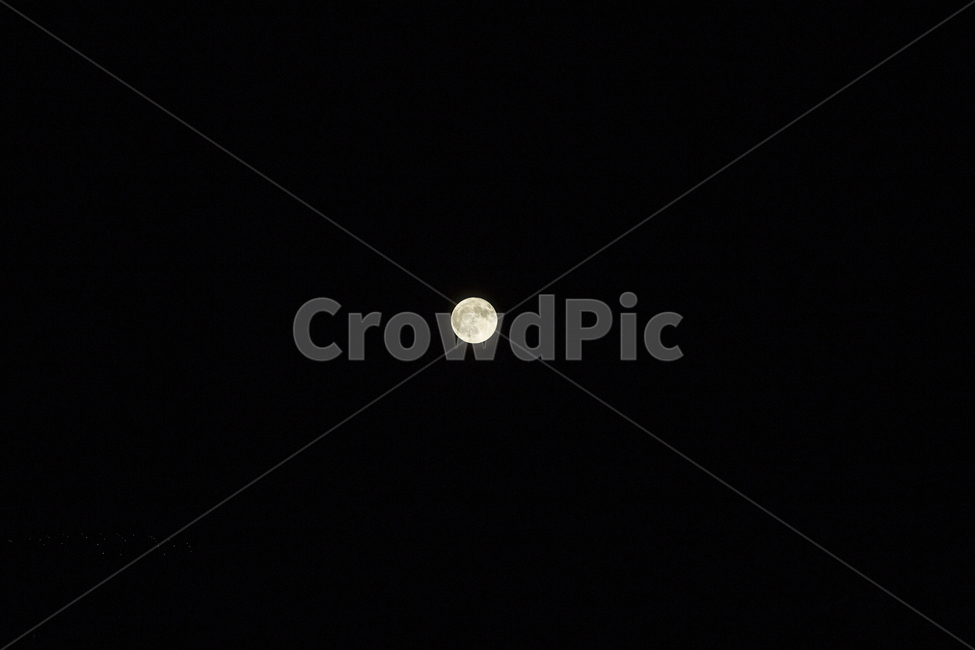 달,보름달,moon,fullmoon,달모양,sky,밤하늘,야경,밤,풍경,nightscape,night,landscape,nature,자연,outdoors,옥외