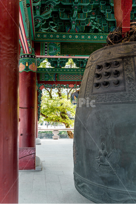 범종,사찰,문화유산,건축,문양,무늬,마곡사,한국전통,한국문화,korean traditional,korean culture,종교,신앙,religion,belief,faith