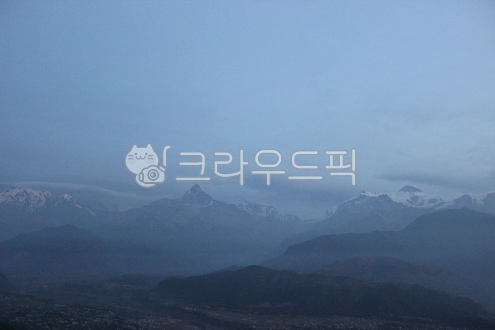 mountainrange,annapurna,Himalayas,icecap,mountain range,peak,pokhara,mountain,himalayas,Annapurna,Saranggot,mountaintop,Nepal