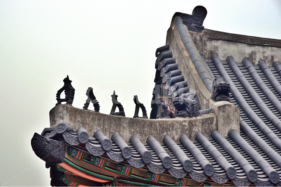 잡상,경복궁,기와,한옥,궁궐,벽사,전통,한국전통,한국문화,korean traditional,korean culture,건축물,건물외관,exterior,building,structure,architecture,construction