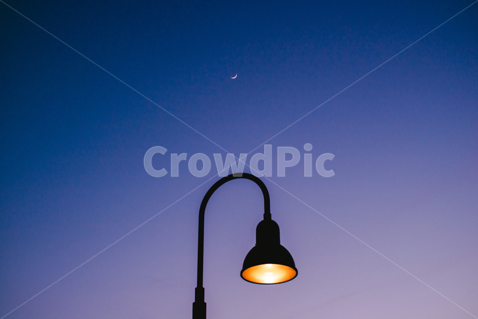 달,감성사진,가로등,초승달,노을,저녁,야경,밤,풍경,nightscape,night,landscape