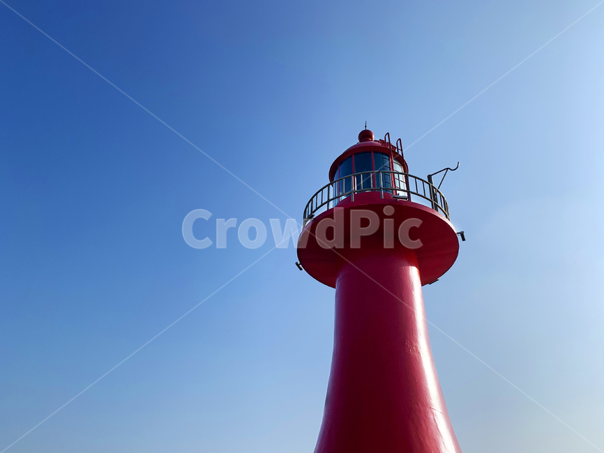 등대,하늘,바다,빨간등대,lighthouse,red,object,섬,blue,배경,오후,빨간,파랑,등대,lighthouse