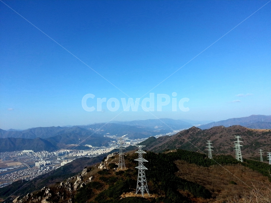 하늘,산,sky,가을,풍경,금정산,도시,부산,푸른,맑음,한국,대한민국,나무,단풍,등산,구름,햇살,mountain,scenery,fall,autumn,city,busan,blue,clean,clear,korea,tree,maple,mountainclimbing,cloud,sunny
