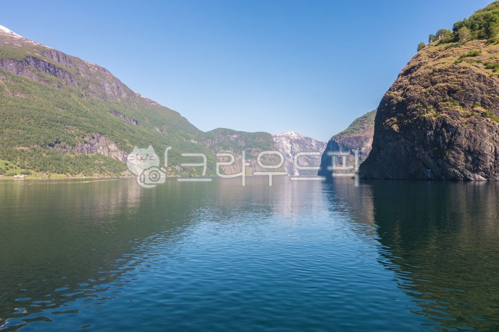 피오르드,노르웨이,fjord,norway,자연,산,mountain,mountainrange,산맥,자연,풍경,nature,landscape