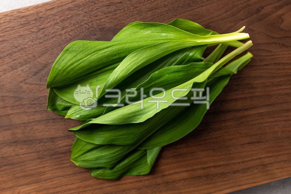 명이,산마늘,부추,산나물,잎,나물,채소,식물,동아시아음식,음식,식사,식품,식료품,재료,식재료,음식재료,클로즈업,길쭉한,얇은