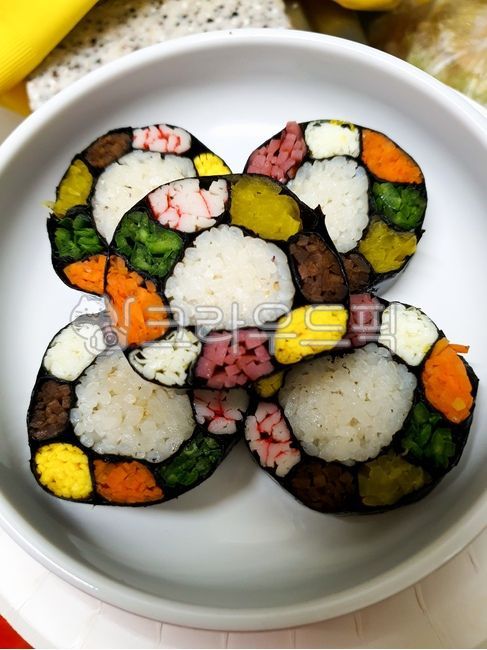 김밥,꽃김밥,한식,음식,구절판,한국음식