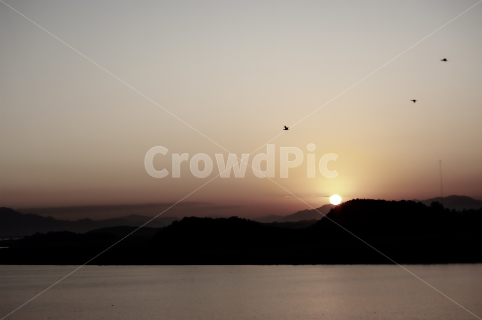 nature,자연,outdoors,옥외,하늘,sky,붉은하늘,새벽,햇빛,redsky,일출,자연,풍경,nature,landscape