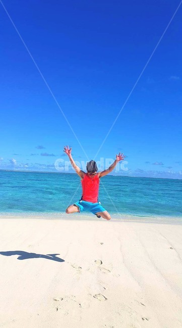 사이판,푸른바다,에메랄드빛바다,마나가하섬,배경화면,해변,바다,beach,sea,사람,인물,인간,human,person,남성,남자,man,male