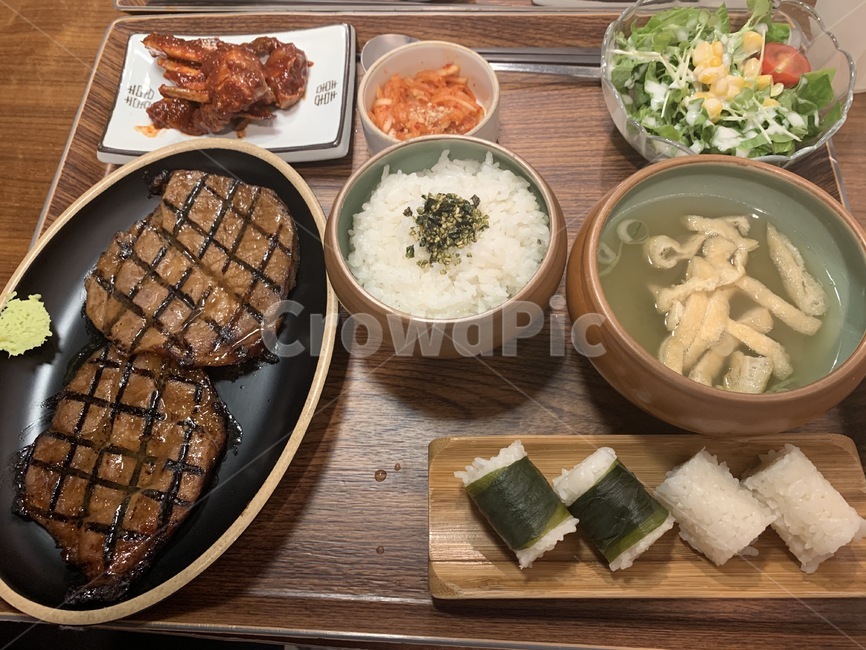 meal,식사,food,음식,dish,요리,갈비정식,한상차림,제주도,맛집,음식,식재료,요리,food,cook,meal,dishes,food reserves