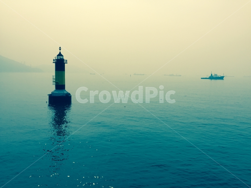 파란색,등대,부산,바다,배,등대,lighthouse,transportation,교통,vehicle,차량,boat,보트