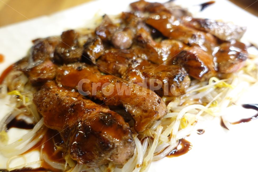 Japanese food,steak,meat,beef,cooking,food