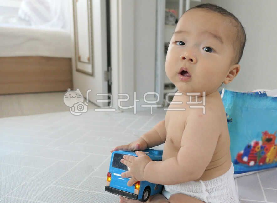 small,play,bus,young,0 years old,toy bus,infant,cute,one year old,life,son,hugged,angelic,newborn baby,human,parenting,toy,Moms arms,precious,asian,korean,1 year old,lifestyle,face,korea,Beloved,an Asian,person,childcare,baby,diaper,family
