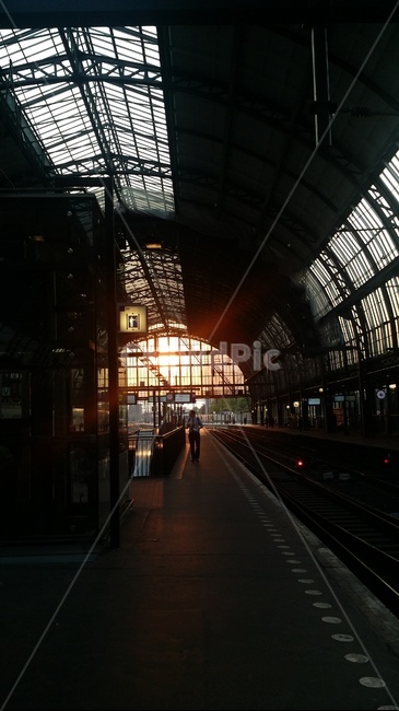 네덜란드,기차역,유럽,netherlands,station,train,교통,철로,해질녘,일몰,sunset,transportation