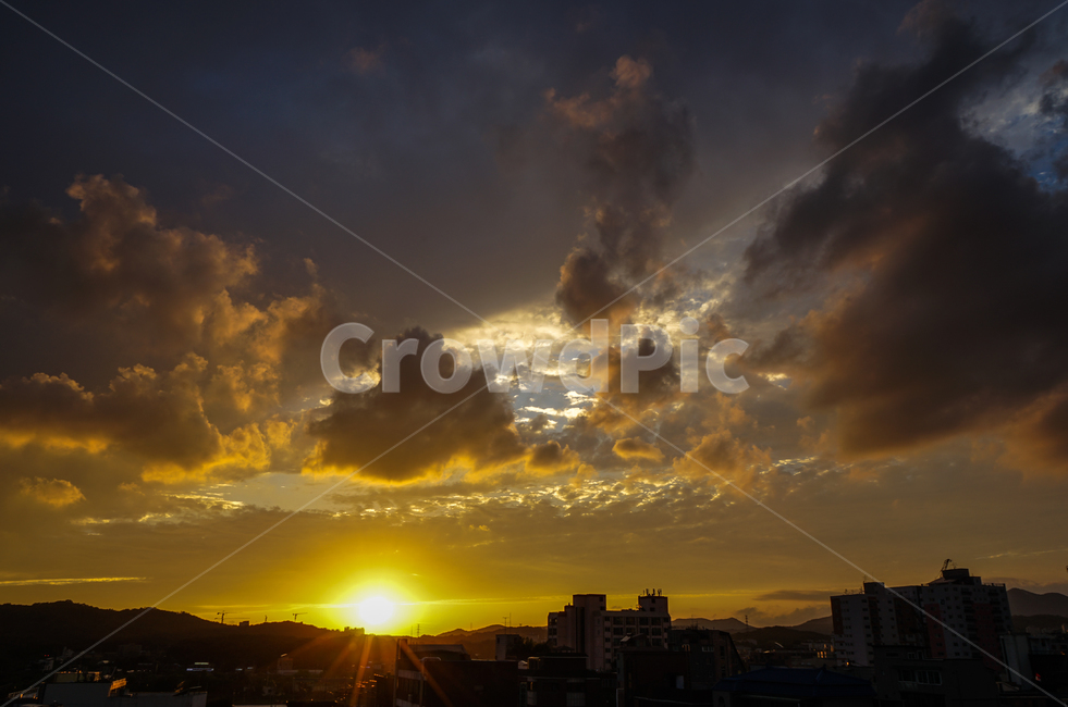 노을,석양,해넘이,일몰,하늘,구름,풍경,도시,풍경,city,landscape,sunlight,햇빛,nature,자연,outdoors,옥외,flare,플레어,light,빛