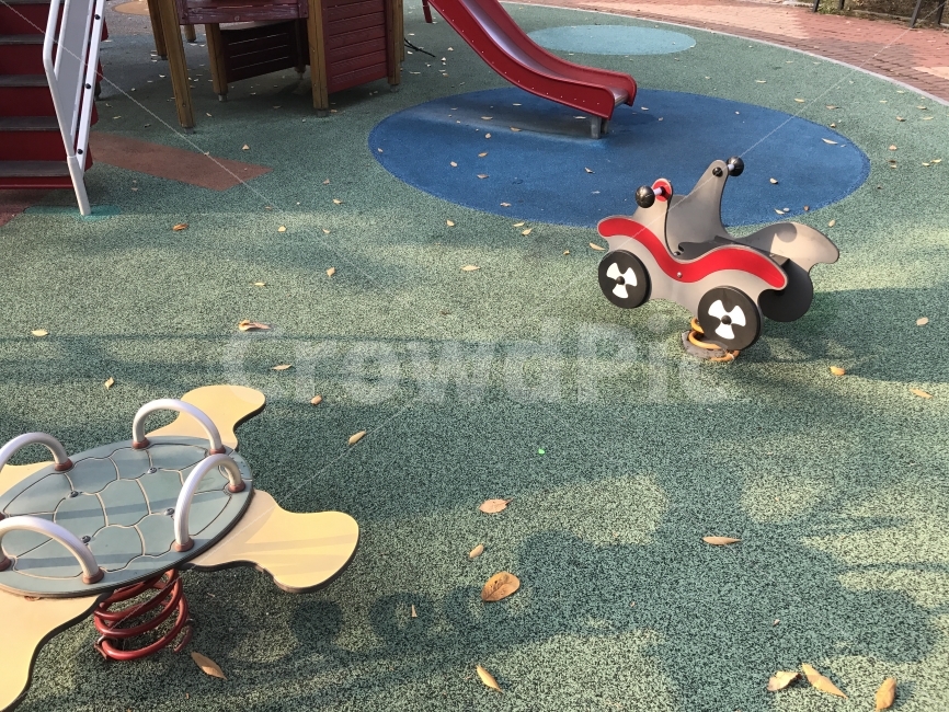 놀이터,놀이기구,목마,미끄럼틀,가을,낙엽,스프링,놀이공원,놀이동산,놀이터,amusement park,playground