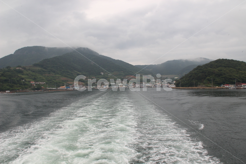 바다,배,섬,물결,항구,통영,한국,sea,ship,vessel,island,wave,port,harbor,tongyeong,korea,자연,풍경,nature,landscape,한국자연풍경,한국자연경관,korea nature landscape,promontory,곶