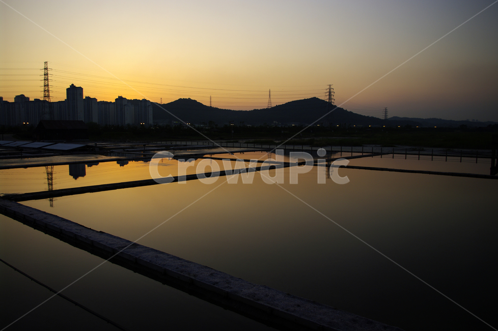 노을,염전,하늘,소금,아파트,자연,풍경,nature,landscape,야경,밤,nightscape,night,water,물,outdoors,옥외