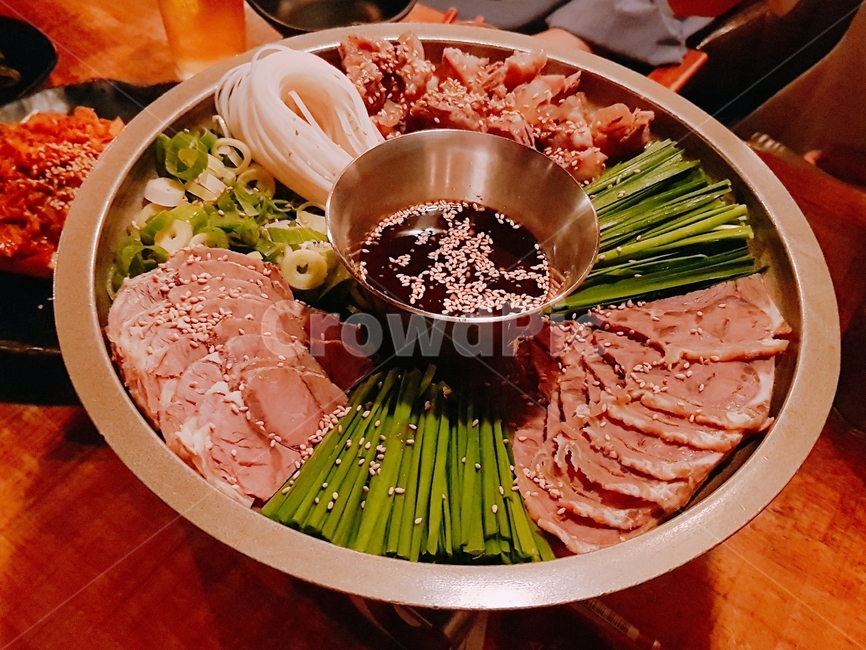 음식,고기,한식,요리,전골,food,음식,식재료,요리,food,cook,meal,dishes,food reserves,한식,한국음식,한국요리,korean food,korean dishes,korean meal,korean cook