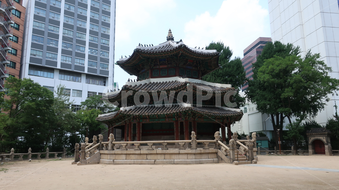 대한제국,환구단,사적,제사,제단,기와,황궁우,황단,원구단,원단,건물,한국전통,한국문화,korean traditional,korean culture,랜드마크,landmark,tourist attraction,한국랜드마크,한국관광지,한국명소,korea landmark,korea tourist attraction,건축물,건물외관,exterior,building,structure,architecture,construction
