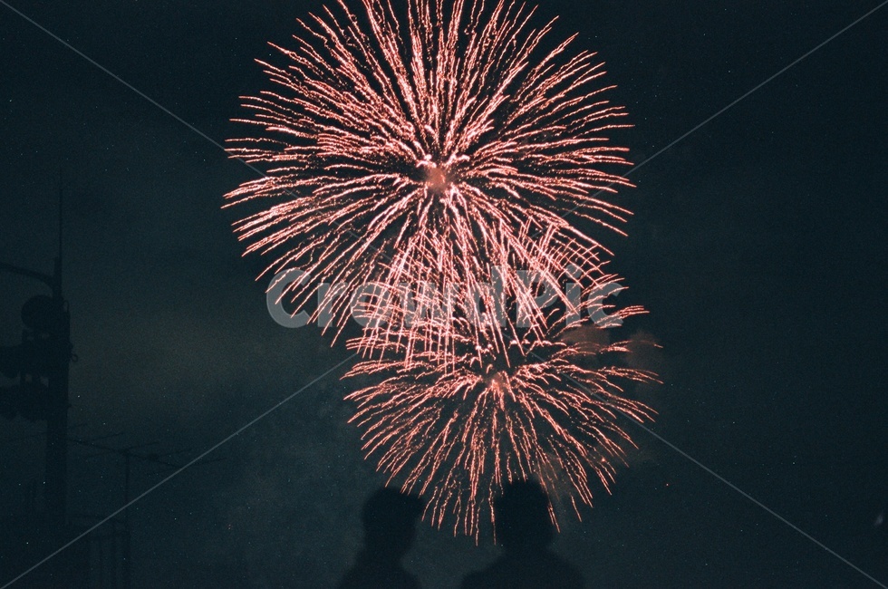 night view,couple,Gwangalli,festival,lover,back,film,analogue,analog,firework,busan,nightscape,Emotion,flame,Firecracker,film camera