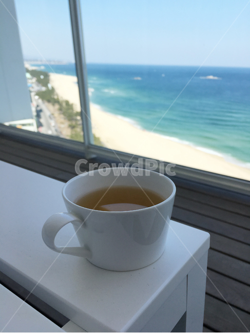 차,tea,찻잔,베란다,바다,sea,발코니,하늘,sky,휴식,티타임
