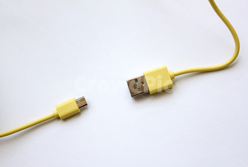 cable,connect,connection,connector,cord,digital,electric,industry,lan,line,link,macro,network,object,plug,usb,wire,yellow,연결선,케이블,디지털,전기선,전기,랜,랜선,네트워크,라인,노란색,노랑,전기줄,줄,흰배경,전선