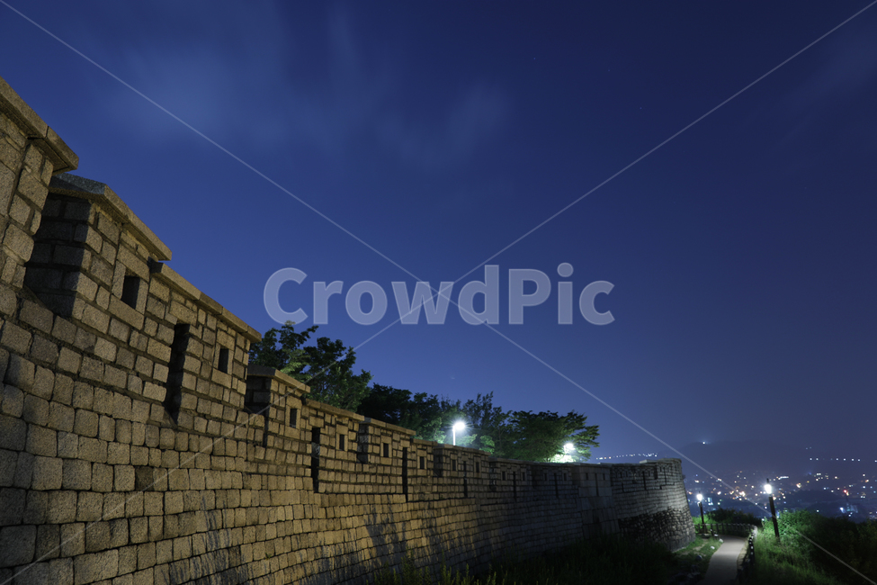 서울,낙산공원,야경,불빛,감성,밤,풍경,nightscape,night,landscape,한국전통,한국문화,koreantraditional,koreanculture,건축물,건물외관,exterior,building,structure,architecture,construction,야경,밤,풍경,nightscape,night,landscape,한국전통,한국문화,korean traditional,korean culture,건축물,건물외관,exterior,building,structure,architecture,construction,castle,성,건물
